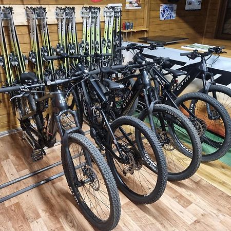 Apartament Elbrus Czyrna Szczyrk Wypozyczalnia Rowerow E-Bike Czyrna Szkola Narciarska & Wypozyczalnia Ski Serwis Eksteriør billede