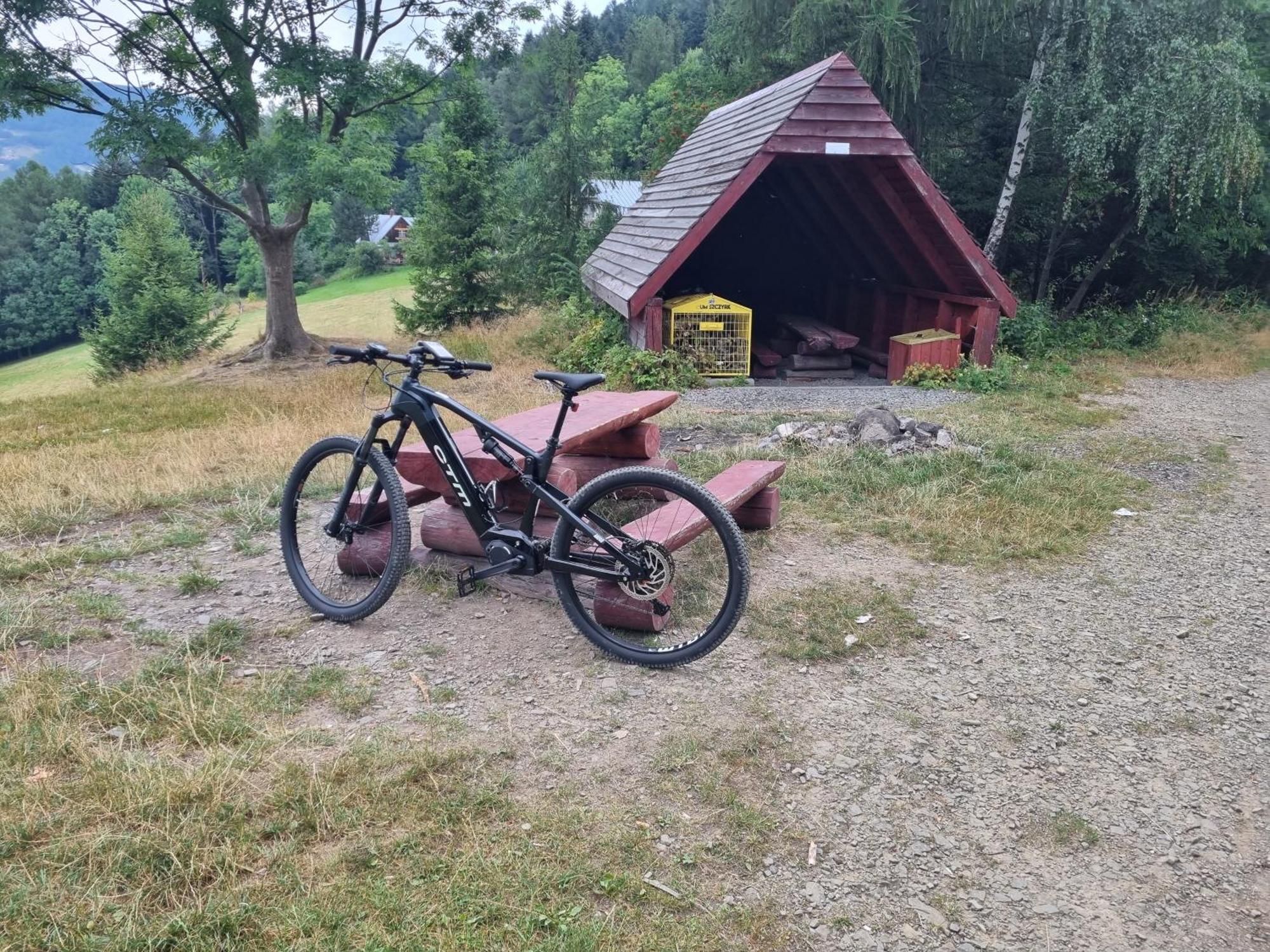 Apartament Elbrus Czyrna Szczyrk Wypozyczalnia Rowerow E-Bike Czyrna Szkola Narciarska & Wypozyczalnia Ski Serwis Eksteriør billede